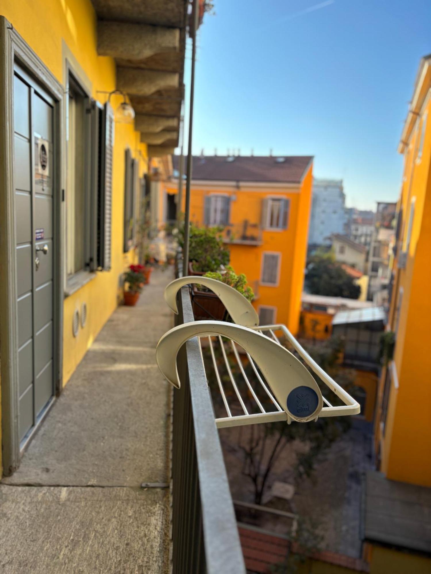 La Vecchia Milano-Les Nubles Vannucci - Il Ballatoio E Il Cortile Ngoại thất bức ảnh