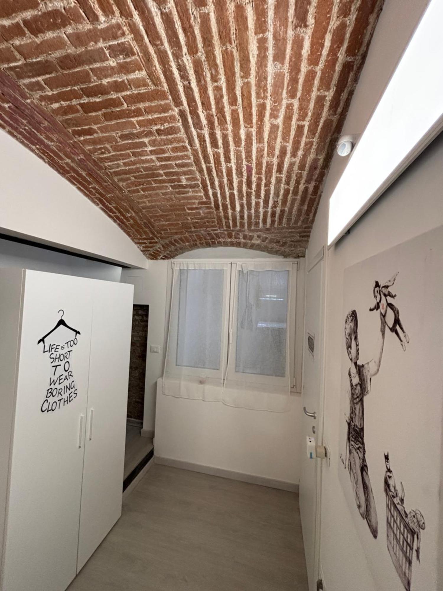 La Vecchia Milano-Les Nubles Vannucci - Il Ballatoio E Il Cortile Ngoại thất bức ảnh